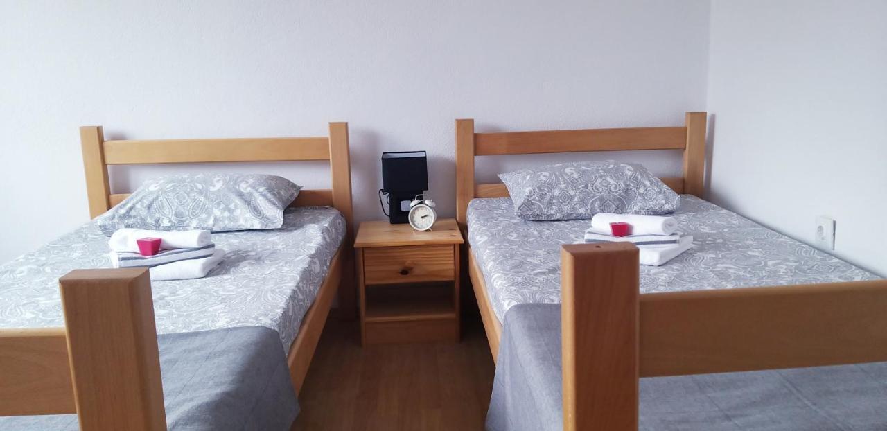 Studio Apartman Sajra Kulen Vakuf Eksteriør bilde